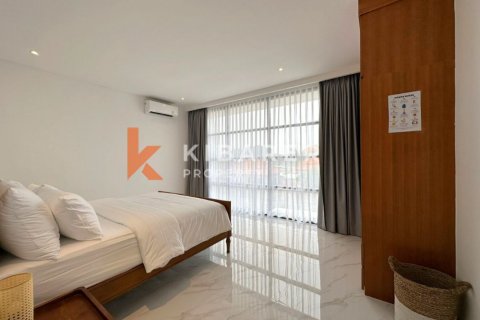 Вилла с 3 спальнями в Kerobokan, Бадунг, Индонезия № 11768 19