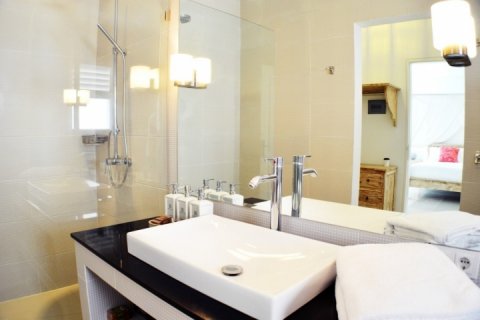 2 bedrooms Villa in Canggu, Badung, Indonesia No. 1740 7