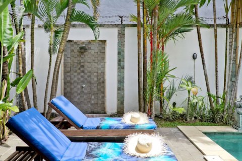 2 bedrooms Villa in Canggu, Badung, Indonesia No. 1737 3