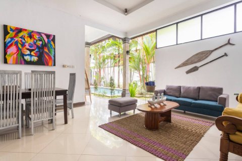 2 bedrooms Villa in Canggu, Badung, Indonesia No. 1737 11