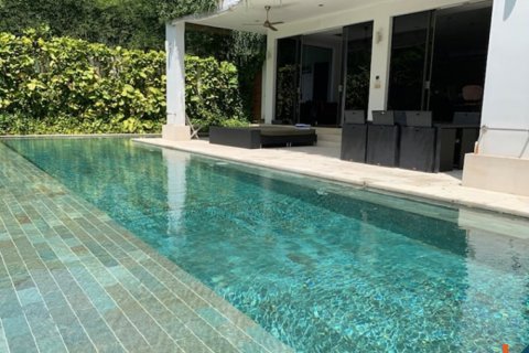 3 bedrooms Villa in Tibubeneng, Badung, Indonesia No. 11644 18