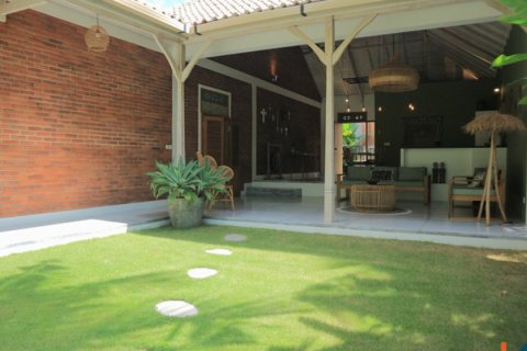 3 bedrooms Villa in Denpasar, Indonesia No. 11643 19