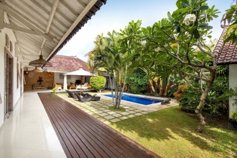 Вилла с 2 спальнями в Seminyak, Бадунг, Индонезия № 1620 3