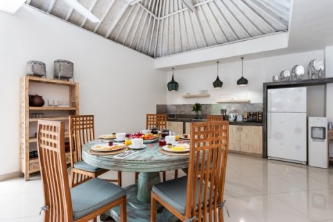 Вилла с 2 спальнями в Seminyak, Бадунг, Индонезия № 1620 7