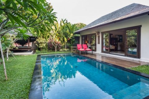 2 bedrooms Villa in Jimbaran, Badung, Indonesia No. 1615 2