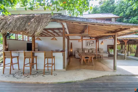 3 bedrooms Villa in Kuta, Badung, Indonesia No. 10728 4