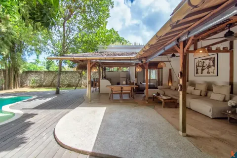 3 bedrooms Villa in Kuta, Badung, Indonesia No. 10728 5
