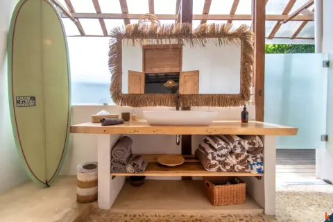 3 bedrooms Villa in Kuta, Badung, Indonesia No. 10728 24