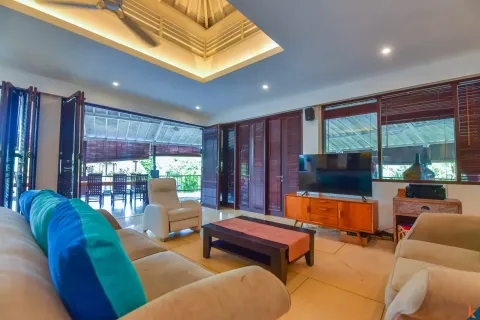 5 bedrooms Villa in Ubud, Gianyar, Indonesia No. 10726 15