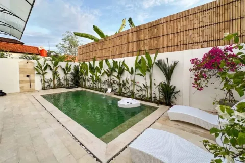 3 bedrooms Villa in Jimbaran, Badung, Indonesia No. 10453 2