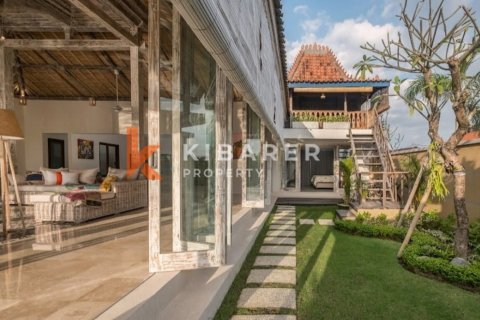 3 bedrooms Villa in Tibubeneng, Badung, Indonesia No. 12725 2