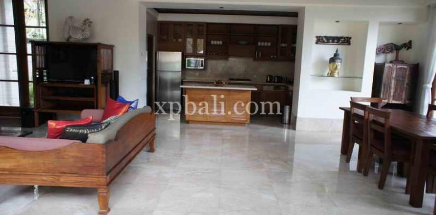 3 bedrooms Villa in Jimbaran, Badung, Indonesia No. 490