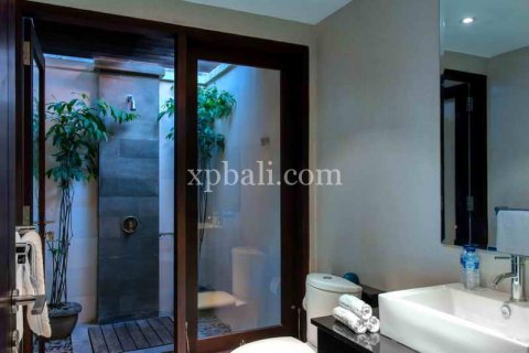 5 bedrooms Villa in Jimbaran, Badung, Indonesia No. 489 14