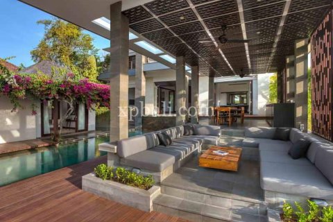 5 bedrooms Villa in Jimbaran, Badung, Indonesia No. 489