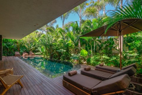 4 bedrooms Villa in Canggu, Badung, Indonesia No. 9062 4