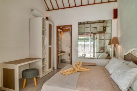 6 bedrooms Villa in Gili Trawangan, Gili Indah, North Lombok, Indonesia No. 8899 26