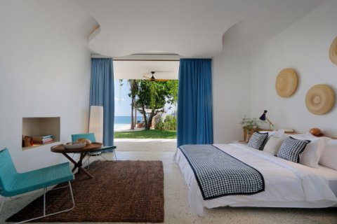 Вилла с 4 спальнями в Nusa Lembongan, Клунгкунг, Индонезия № 8929 23