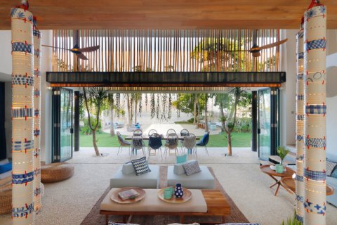 Вилла с 4 спальнями в Nusa Lembongan, Клунгкунг, Индонезия № 8929 5