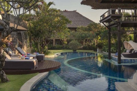 Вилла с 5 спальнями в Seminyak, Бадунг, Индонезия № 705