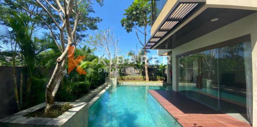3 bedrooms Villa in Nusa Dua, Badung, Indonesia No. 12294