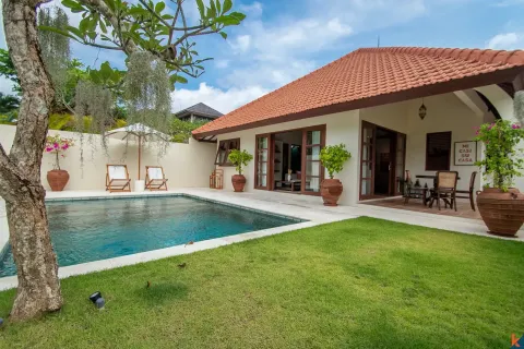 3 bedrooms Villa in Ungasan, Badung, Indonesia No. 10925