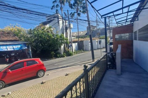 Commercial property in Seminyak, Badung, Indonesia No. 8628 29