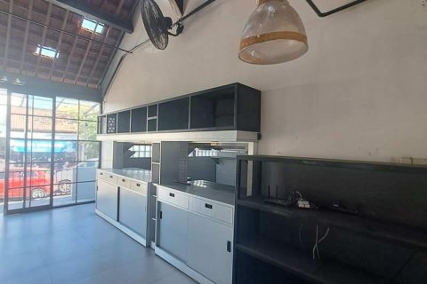 Commercial property in Seminyak, Badung, Indonesia No. 8628 11