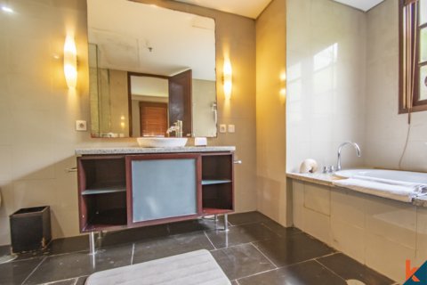 3 bedrooms Villa in Nusa Dua, Badung, Indonesia No. 11525 17