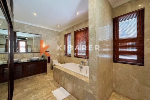 Вилла с 3 спальнями в Seminyak, Бадунг, Индонезия № 12989 26