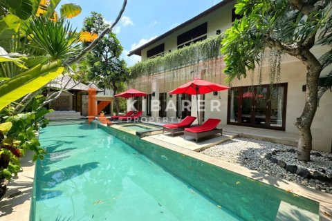 Вилла с 3 спальнями в Seminyak, Бадунг, Индонезия № 12989 12