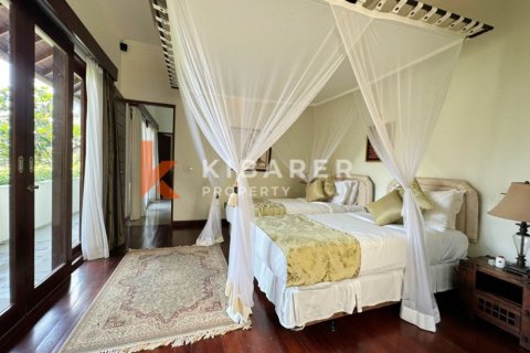 Вилла с 3 спальнями в Seminyak, Бадунг, Индонезия № 12989 20