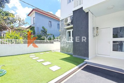 Вилла с 5 спальнями в Nusa Dua, Бадунг, Индонезия № 12987 4