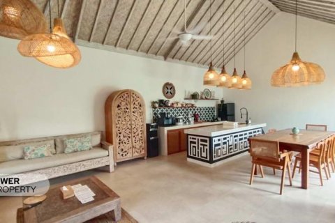 Вилла с 4 спальнями в Canggu, Бадунг, Индонезия № 9303 17