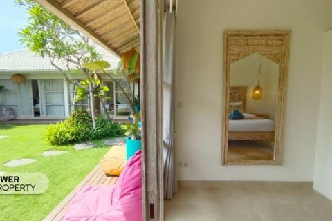 Вилла с 4 спальнями в Canggu, Бадунг, Индонезия № 9303 13
