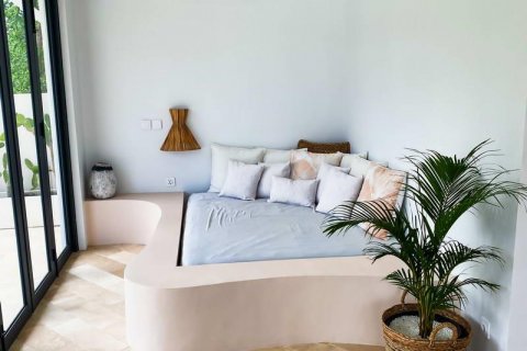 5 bedrooms Villa in South Kuta, Badung, Indonesia No. 8798 11