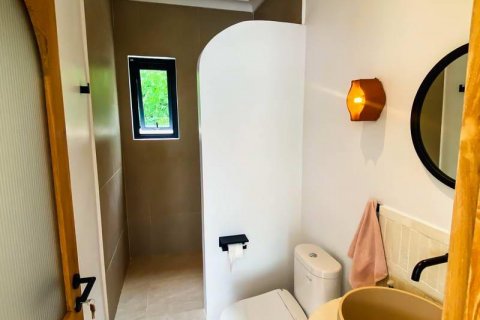 5 bedrooms Villa in South Kuta, Badung, Indonesia No. 8798 8