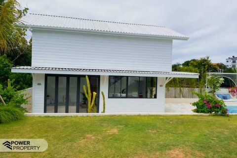 5 bedrooms Villa in South Kuta, Badung, Indonesia No. 8798 10