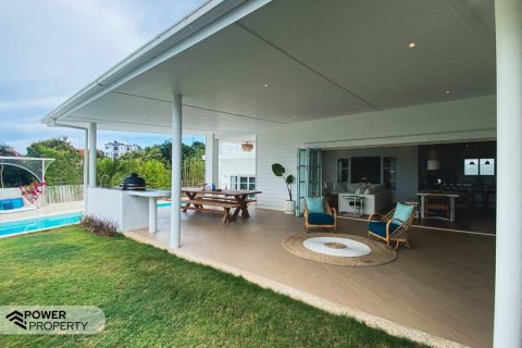 5 bedrooms Villa in South Kuta, Badung, Indonesia No. 8798 16