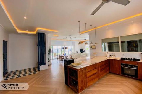5 bedrooms Villa in South Kuta, Badung, Indonesia No. 8798 29