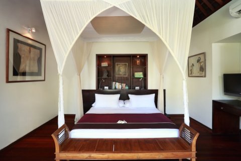 2 bedrooms Villa in Seminyak, Badung, Indonesia No. 1083 4