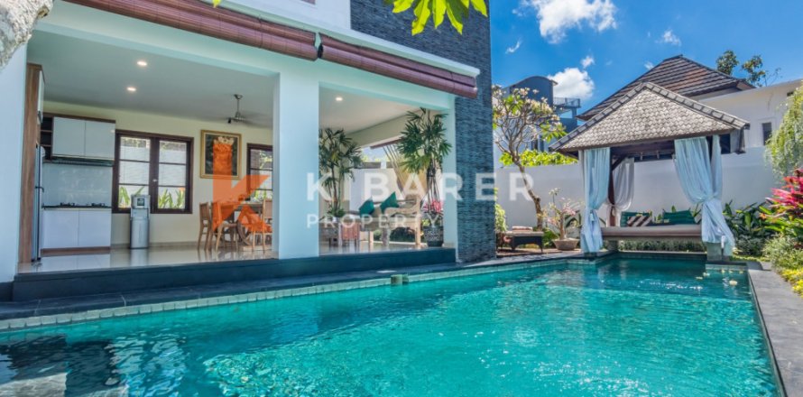 3 bedrooms Villa in South Kuta, Badung, Indonesia No. 13031