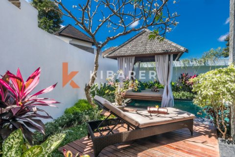 3 bedrooms Villa in South Kuta, Badung, Indonesia No. 13031 3