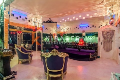 2 bedrooms Villa in Legian, Kuta, Badung, Indonesia No. 13030 13