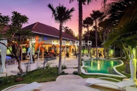 2 bedrooms Villa in Legian, Kuta, Badung, Indonesia No. 13030