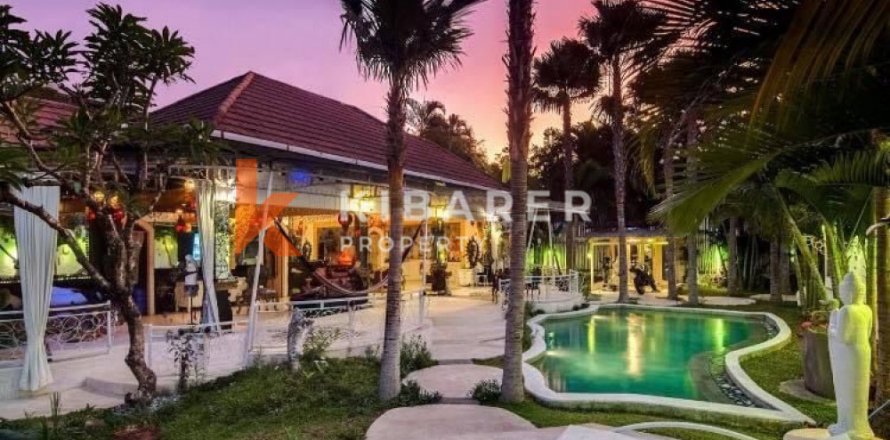 2 bedrooms Villa in Legian, Kuta, Badung, Indonesia No. 13030