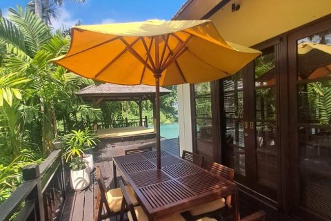 4 bedrooms Villa in South Kuta, Badung, Indonesia No. 9380 12
