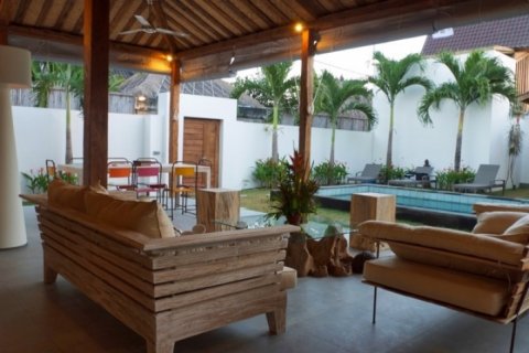 Вилла с 4 спальнями в Seminyak, Бадунг, Индонезия № 1540 10