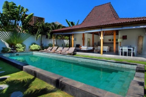 Вилла с 4 спальнями в Seminyak, Бадунг, Индонезия № 1540
