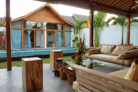 Вилла с 4 спальнями в Seminyak, Бадунг, Индонезия № 1540 5