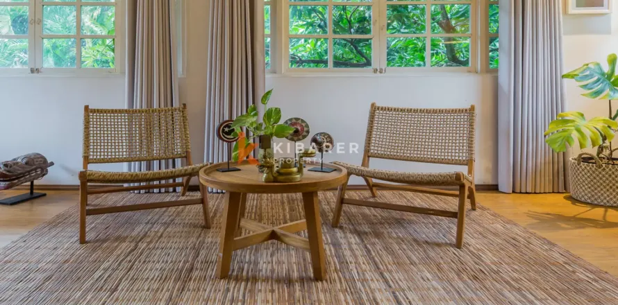 2 bedrooms Villa in Legian, Kuta, Badung, Indonesia No. 12644